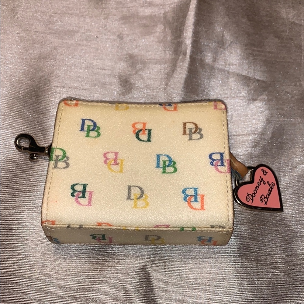 Dooney & Bourke Coinpurse Logo Card Holder Wallet - Picture 3 of 10